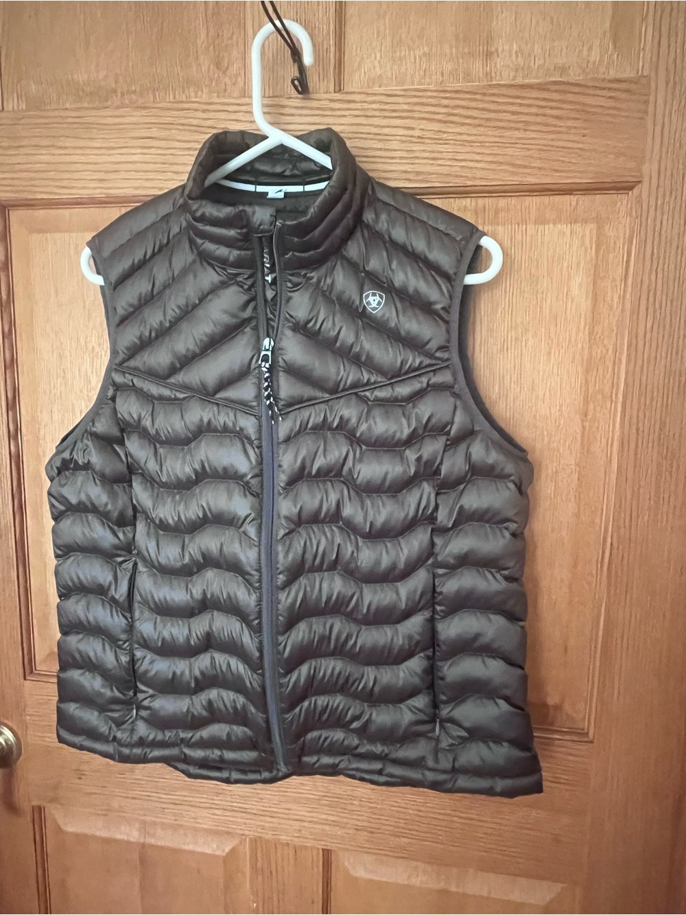 Ariattex Women's Down Quilted Puffer Vest in Brown